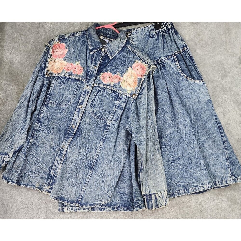 Pretty Bleu Shirt Skirt Womens Medium Blue Floral Embroidered‎ Vintage 2 Piece